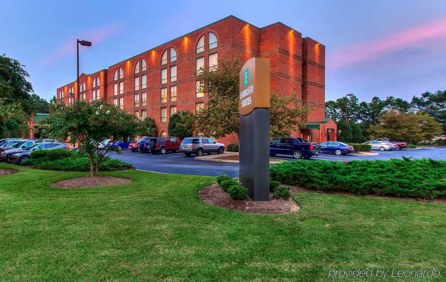 Embassy Suites Williamsburg Exterior foto